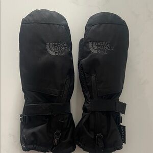 The North Face Black Insulated Mittens